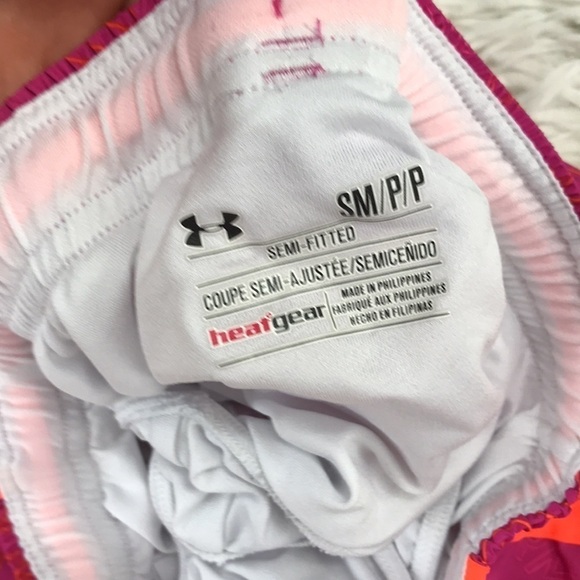 Under Armour Logo Running Shorts - Picture 4 of 5